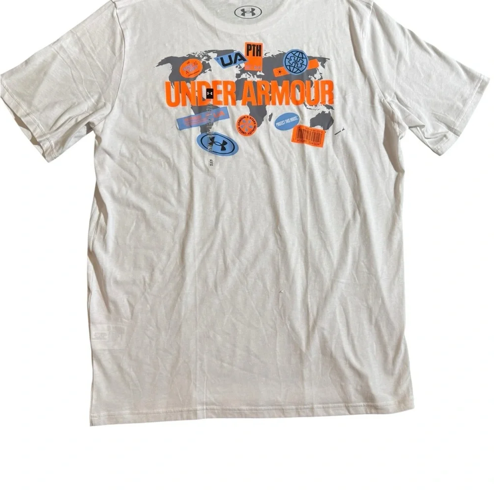 Under Armour White Tee Global Sticker SS Size XL - Picture 3 of 4